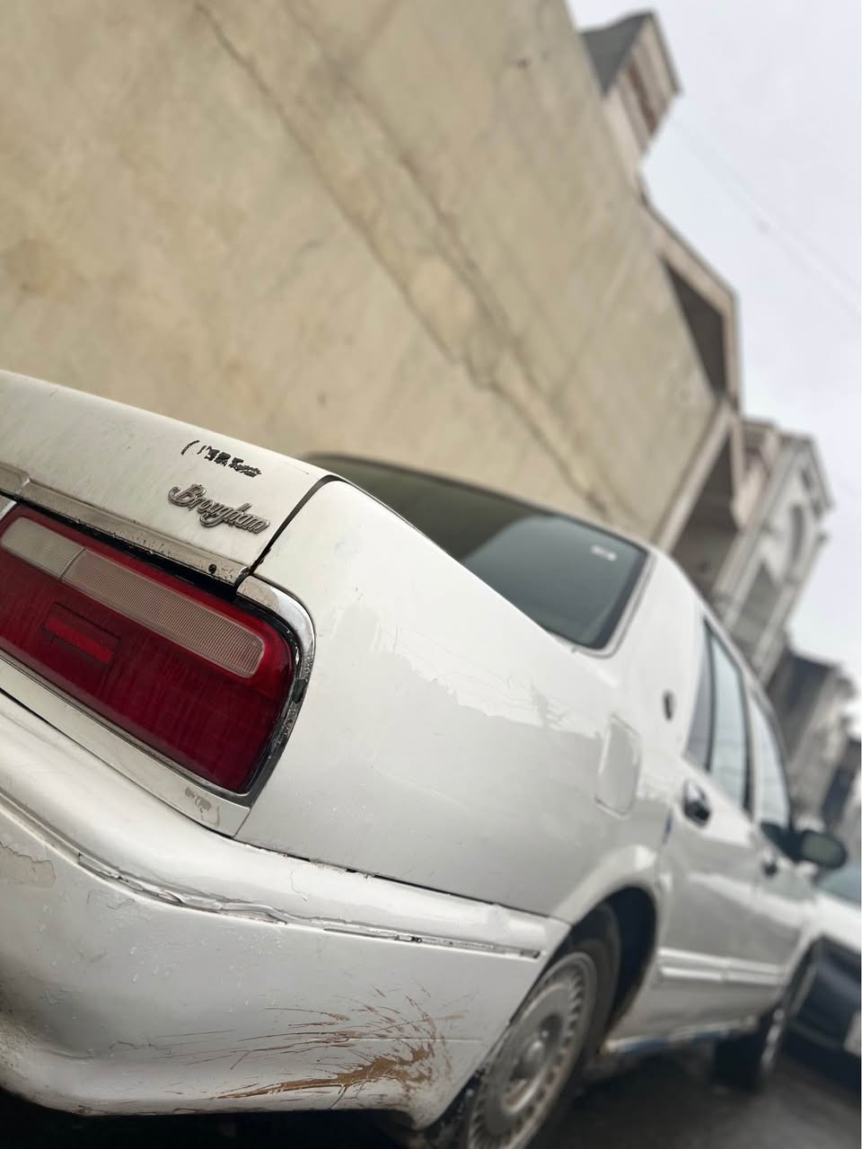 نیسان سدریك 2001
تەبرید لەسەر سویج 
گێر و مەكینە و ئەكسل لۆك
مەكینەی ئەورپی هەفتەیەكە بۆی بەستراوە
رەقەم و سەنەوی تا كۆتای 2030 تازەیە 
بەناوی خۆمانە وكالە بەناوكردن بەشەرت
سەیارەكە زۆر خاوێن ماوەتەوە 
تەنها كورتە مەسرەفێكی دەوێت دوو سێ پارچە و دەعامیەكانی بۆیاغ بكرت باقی زۆر توند و تۆل و مەزبوتە 
دەعم و لێدرانی قورسی نیە
سەیارەكە غاز و بەنزینە
سعر 22 وەرەقە و کەمێك مەجال
شوێن / هەولێر
بۆزانیای زیاتر نامە بنێرن لەخزمەت دام. أربيل, العراق


**إذا كنت صاحب هذا الإعلان وتريد حذفه لأي سبب، رجاءا أرسل رسالة إلى الدعم الفني**