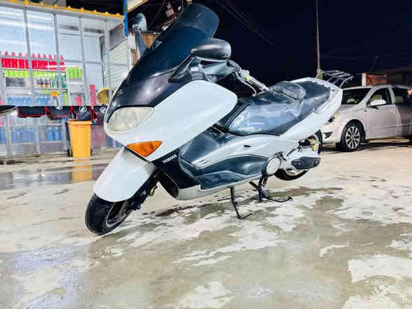 سلام عليكم شباب تي ماكس موديل2007 كفاله كفاله عامه تخم تاير ما مبدل بلادي دراجه خير من يم الله عزم وشلعه تشك الكاع تجي تشوف شوف العين إذا بيها نقص برغي تأخذها وتروح العنون بغداد الحسينية *********** بغداد
