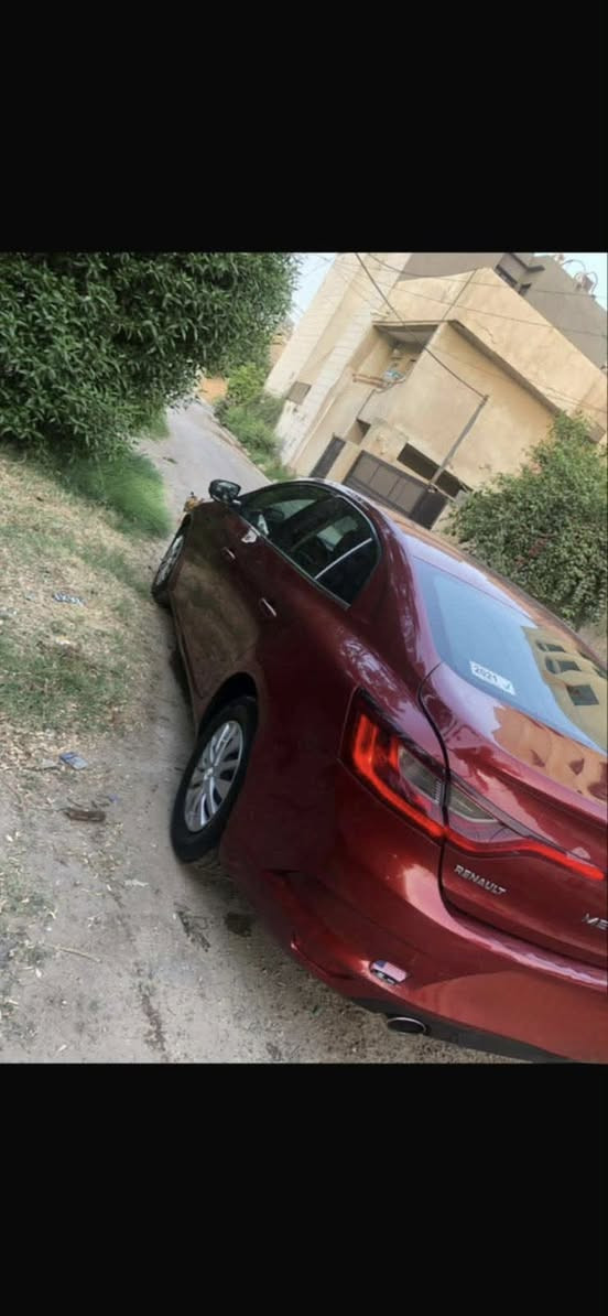 سلام عليكم
رينو ميكان موديل 2019 خليجه سياره جديده مكينه وكير نيسان سنتره بلاد 
مكينه 1.6 تنفس طبيعي بدون تيربو 
رقم بغداد تحويل مباشر 
خليجيه بدون اضرار فقط صبغ جاملغ امامي الايسر بيع نقد او مراوس حسب القناعه 
مكانها العامريه السعر 93 
***********
