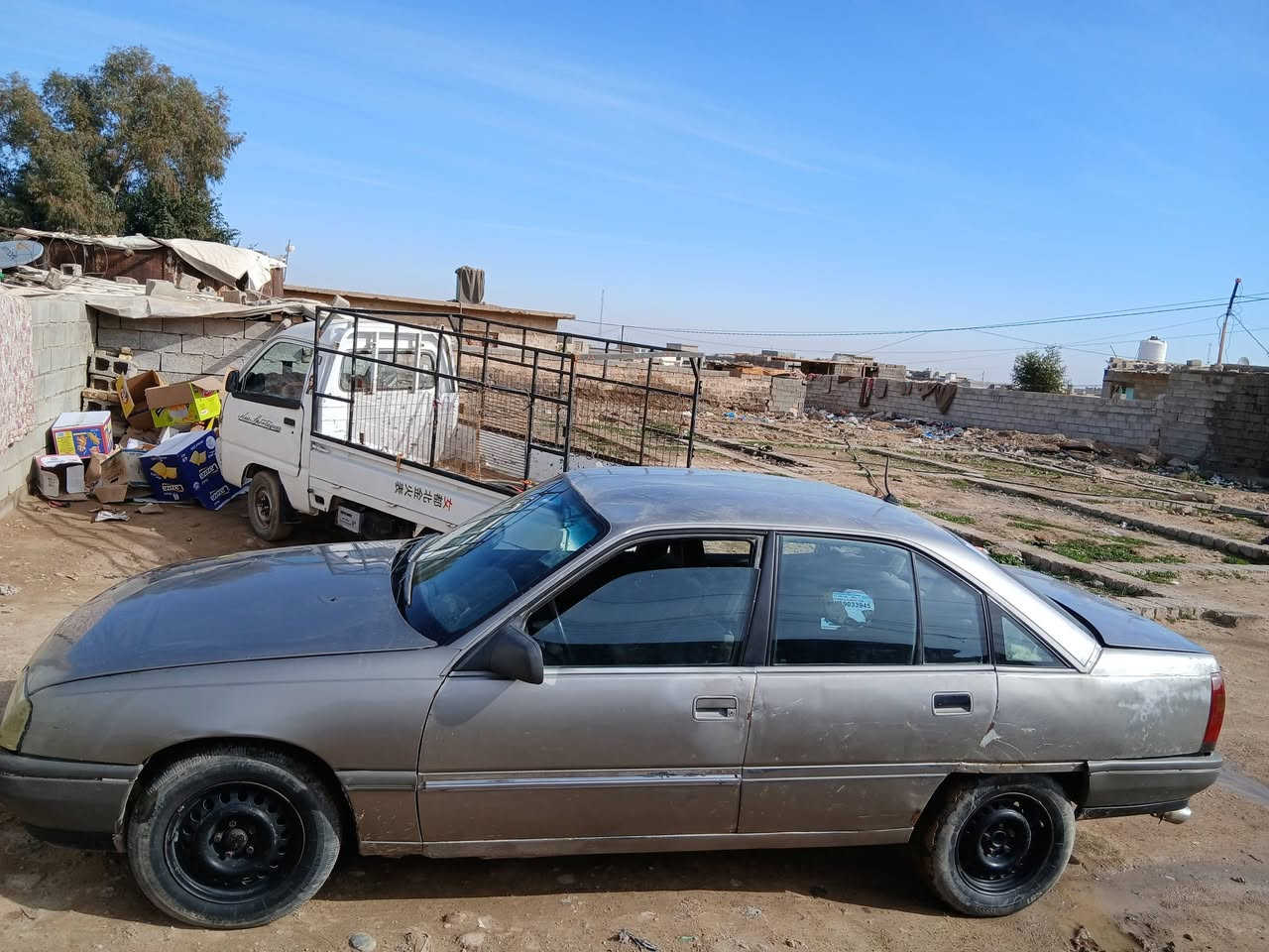 يوجد اوبل اوميكا محرك كير شاصي شرط حجم ٢٠  رقم مسطره سياره نظيفة ما متعوبة سعرها ٢٩ اريد معارض باوبل فكترا حجم ١٦ او ١٨   ***********
