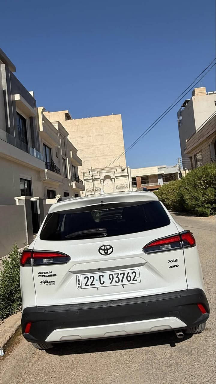 کۆرۆلا کروس مۆدیل ٢٠٢٢ ئەمریکی
قەپات مواسەفات بلاک تۆپ 
سلایت
بەسمە و شەغال
وایرلێس چارج
کوشن خەزن و کارەبایی و هیتەر
سندوق شەفت
فول فولە
بۆنیدی بۆیاخە لەگەر یەک بست چاملغ
١٩٠وەرقەو مەجالەکی کەم
ئەگەر موشتەری تیل بکە / *********** أربيل, العراق
