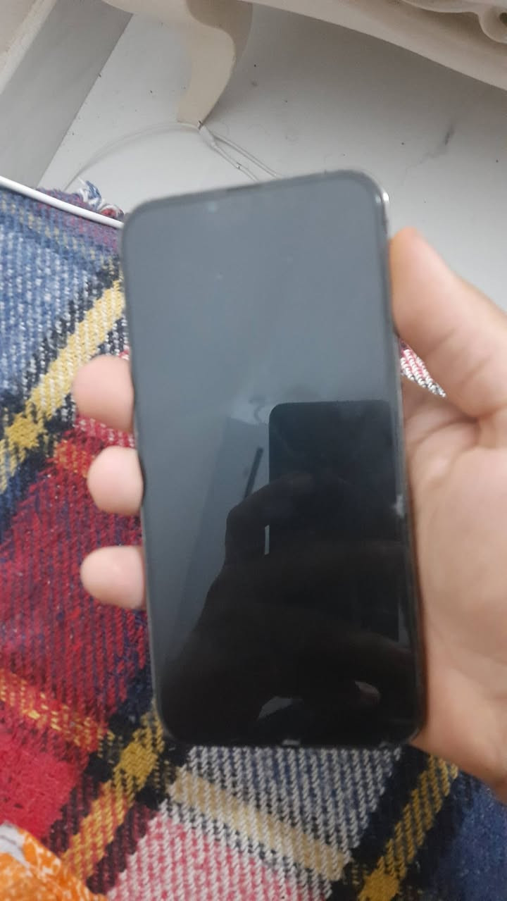 السلام عليكم شباب عندي ايفون ١٣ بروماكس نضيف ومرتب كلش ذاكرته ٥١٢ وبطاريه ٨٤ اريد اراوسه ب ايفون 14  بروماكس نضيف وذاكرته عاليه وانطي فرق فوكاه مع العلم  جهازي مستبدل بي شاشه  وشديتله شاشه تفصيخ اصليه  مكاني البصره


**إذا كنت صاحب هذا الإعلان وتريد حذفه لأي سبب، رجاءا أرسل رسالة إلى الدعم الفني**