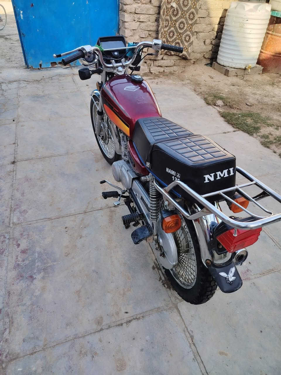 سلام عليكم دراجه تايكر البيع موديل 2021 أوراق 450 وبيها مجال ***********
