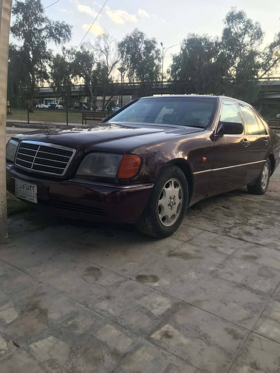 للبع مارسيدس شبح موديل 1993 لون ماروني كرزي كير محرك vvt  مكفولات  السعر 42 $ رقم انبار مشروع وطني صدر امامي خلفي جديد دبل جام تخم تاير مصبوغه عام بدون ضربه بغداد اليرموك ***********
