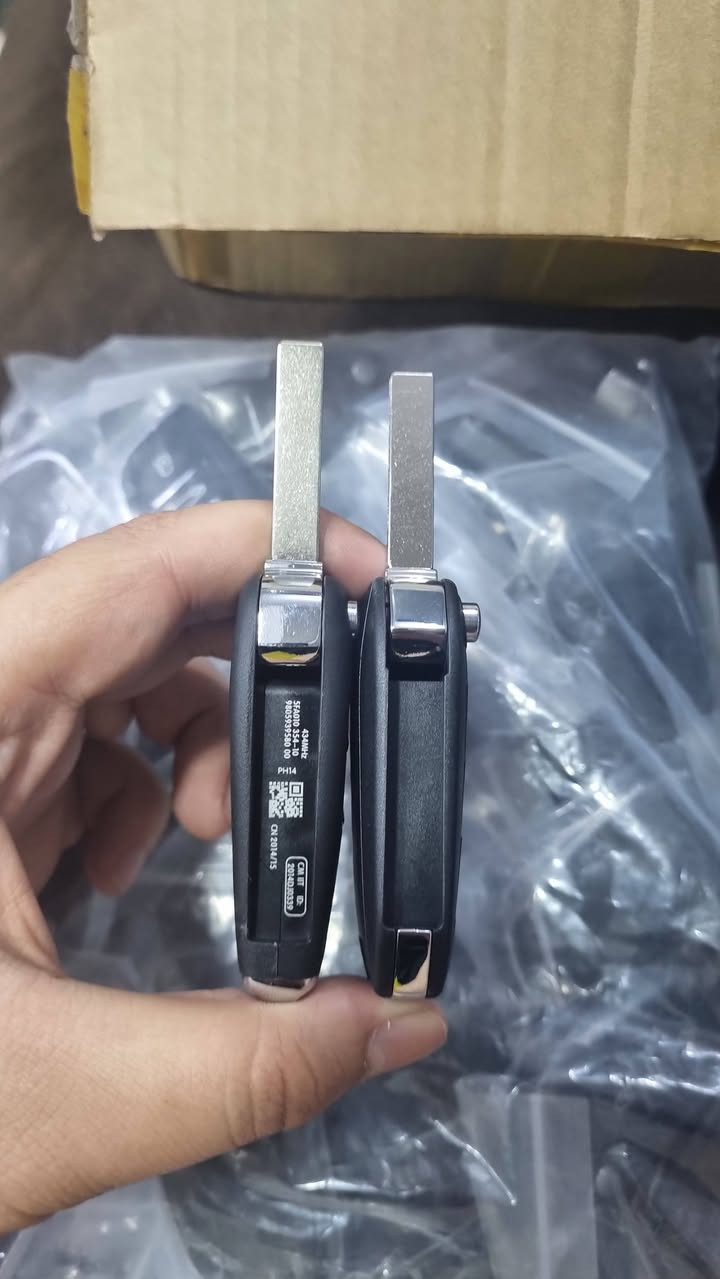 كفرات مفتاح بيجو احد يفيده كميه عدي 53 قطعة للتواصل خاص او ***********
