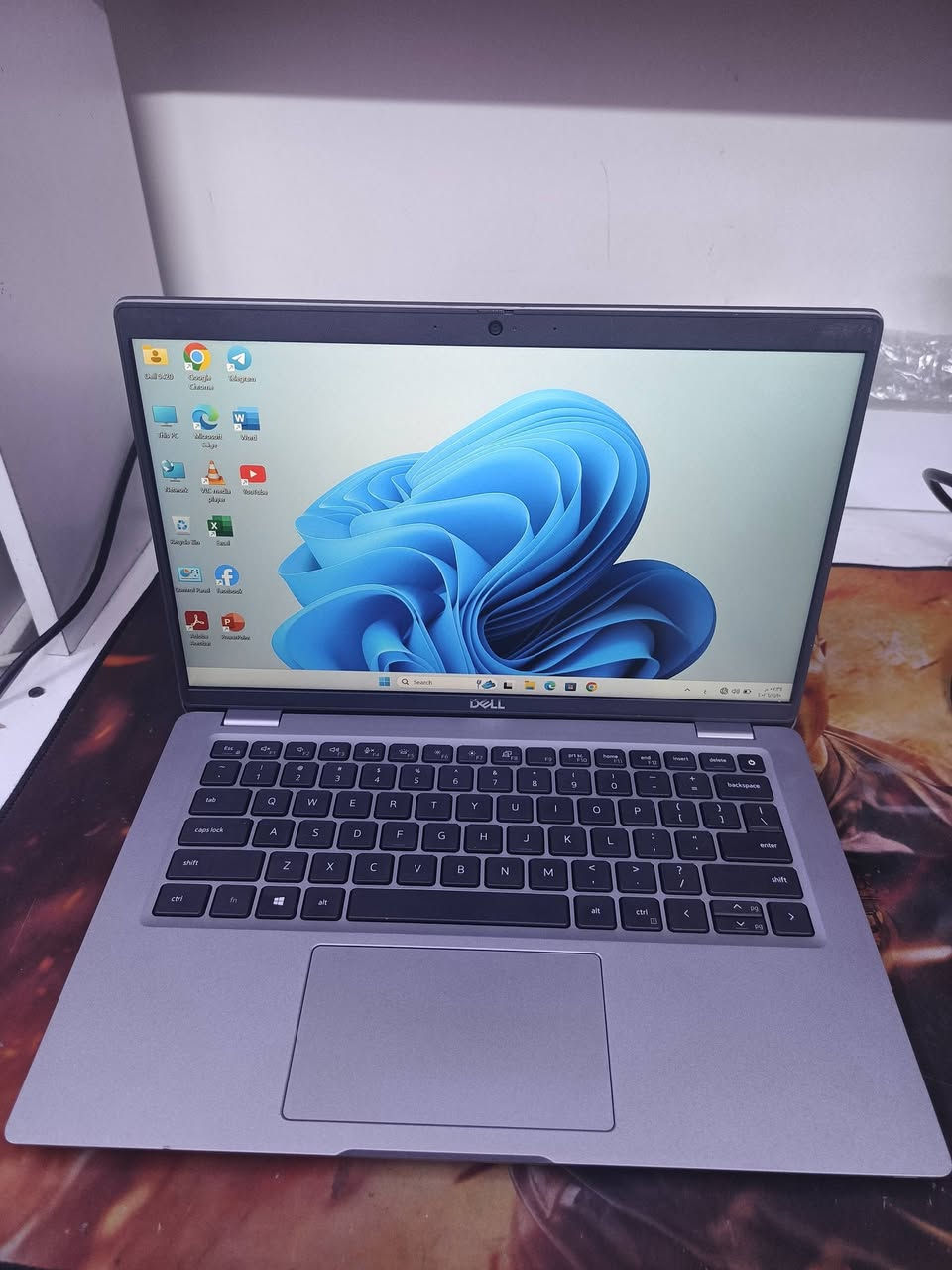 وجبه جديده لابتوب مستعمل 
باله دبي
مكتب m.k للحاسبات
ضمان اسبوع
متوفر توصيل
***********
