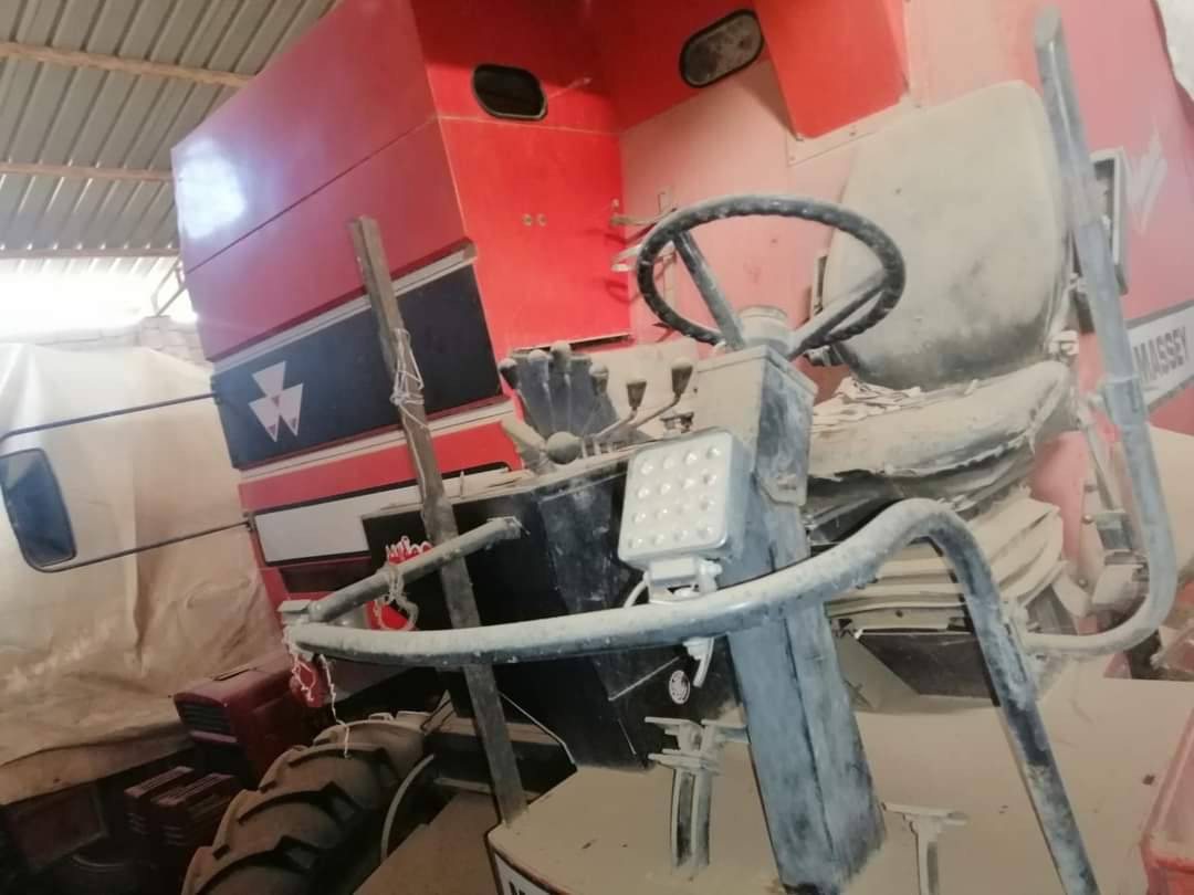 السلام عليكم حاصدة فوركسن بهبهان للبيع قرية تل زلط للتواصل ***********
