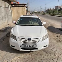 سياره كامري موديل 2009 وارد خليجي كفاله من الضربه والكلبه فقط طخات خفي...