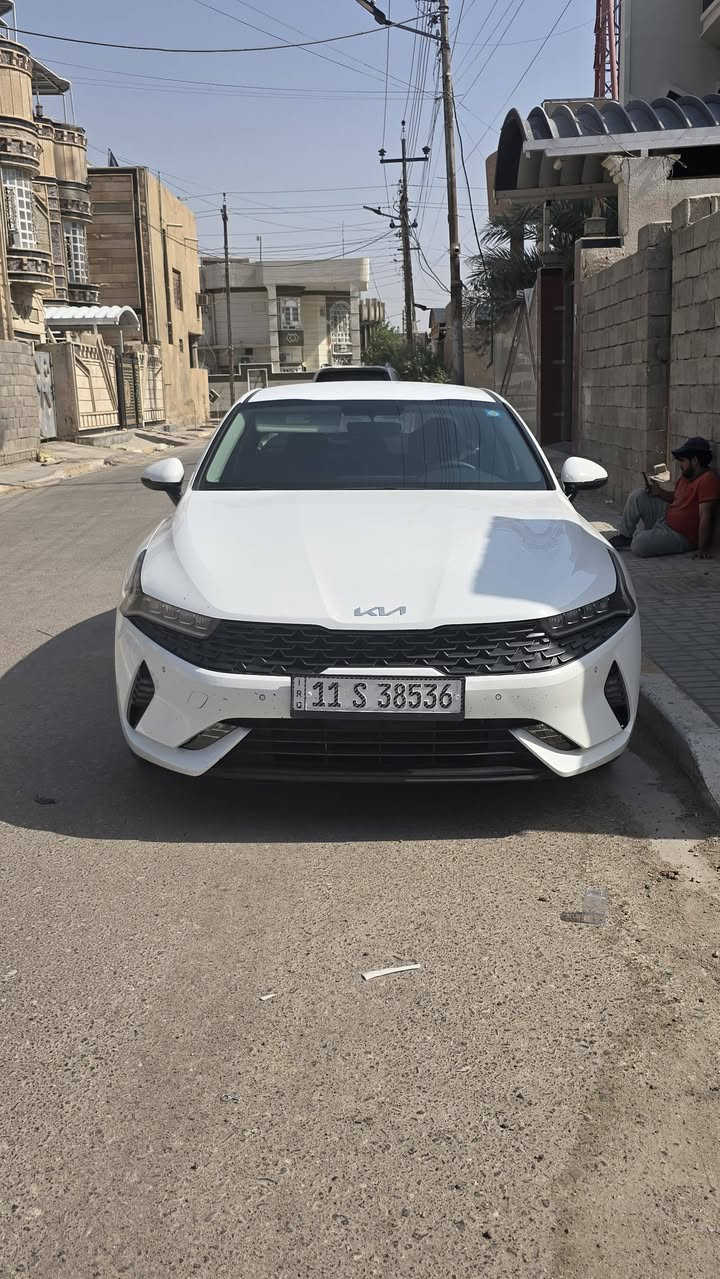 لسلام عليكم
كي فايف 23 وكاله الدوليه ام الضمان وبعدها بضمان الشركه فول عده البنوراما
بيها صبغ بالبنيد عله كد الضربه يعني ربعه ماشي( 29الف كيلو) 
رقم بغداد بأسمي
*********** واتساب 
*********** اتصال
