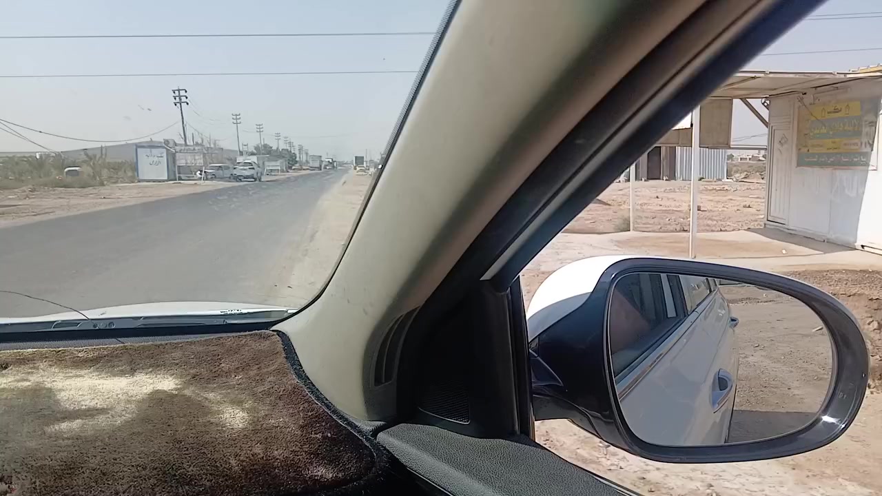 قطعة مميزة بالموقع السياسين الثانية جاهزة للتشيد اول ماتدخل شارع المكاتب عاليمين مثل ماموضحة بالفديو السعر٥٢
***********
