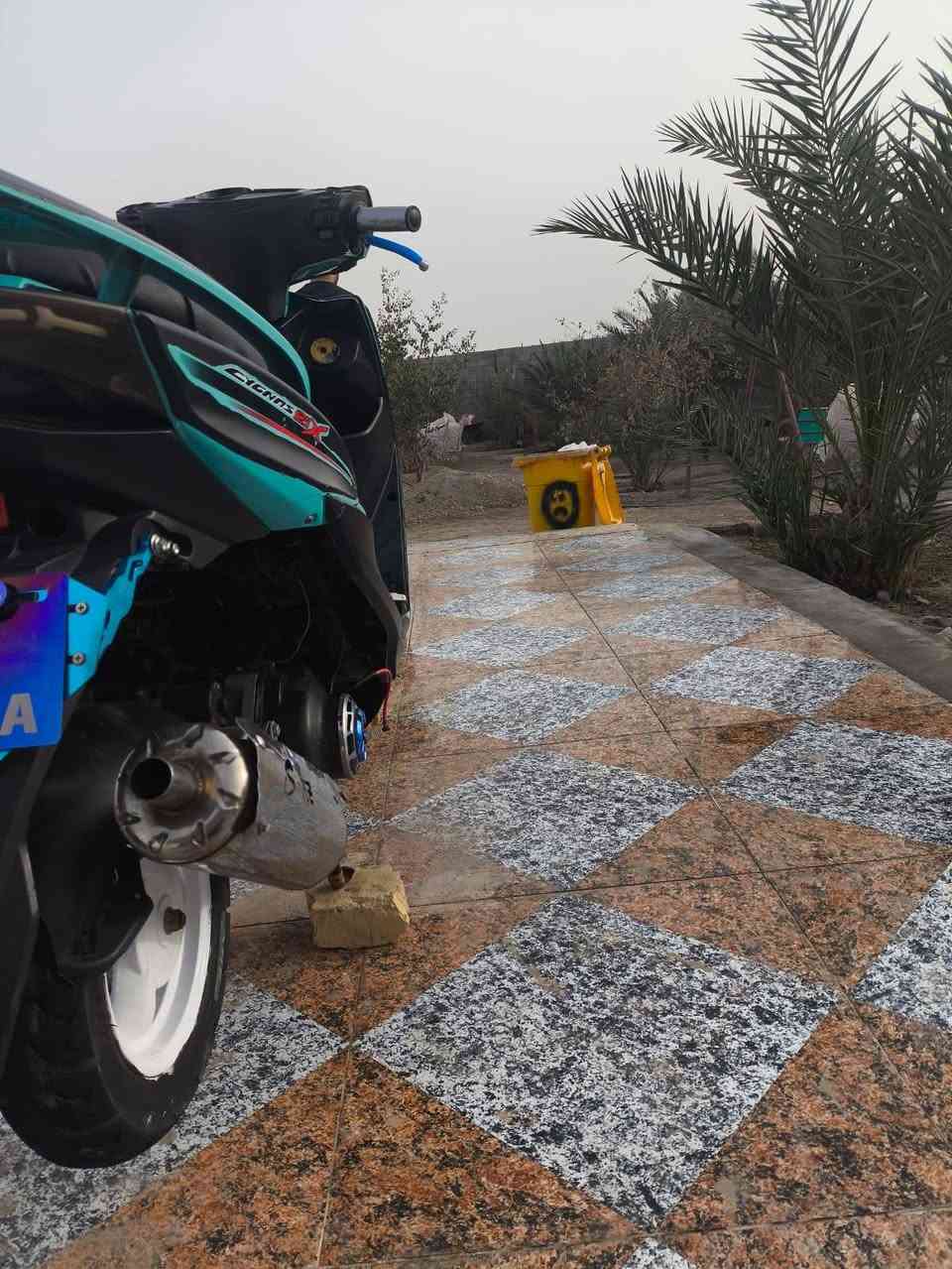 للبيع 
رقمي ***********
دراجه سكس شمعه مكينه ياباني ما مفتوحه
كفر بلادي مختم 
وياله بلادي
كزوز ستيل وبلادي
🟢 اشاير الوان
🔴🔵 لدات الوان
رقم الالمنيوم سبع الوان
سلف وهندز شغل واطلع
كفرها مغلف PPF لون اسود طافي ينشلع بدون اي ضرر للكفر البلادي
دبل رياضي بلادي
صدر امامي رياضي بلادي
كاربريتر تجاري
سعرها 550 وبي مجال
