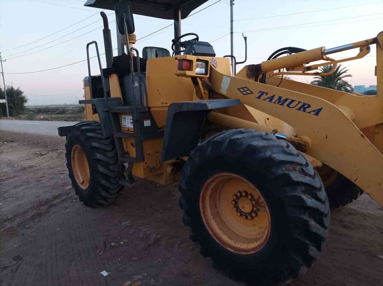 السلام عليكم متاح شفل كوماتسو حجم100على وضع الشركه قطره صبغ مابيه رقم بغداد بسمي مااجواب على الخاص للاستفسار اتصل على رقم راعيه***********
