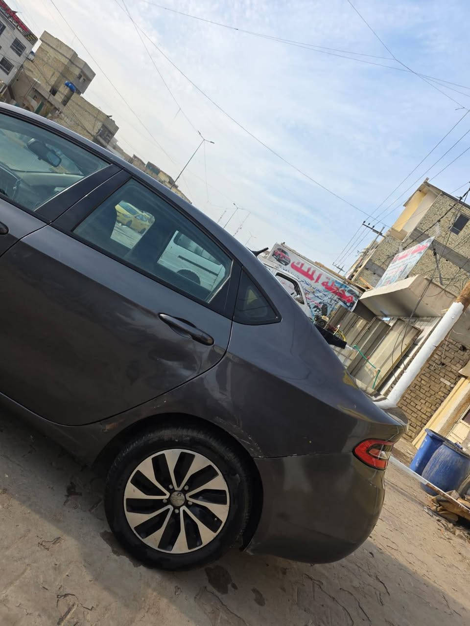 دوج دارت موديل ٢٠١٦ محرك قبل شهرين شديته مال كصه جديد تبريد ثلج بيهه اربع قطع صبغ ابيع حزام سنويتها منتهية تريد تحويل تريد وكالة بكيفك سيارة ما بيهه اي نقص *********** عنوان بغداد السعر 70$ وبيهه مجال بسيط بغداد, العراق
