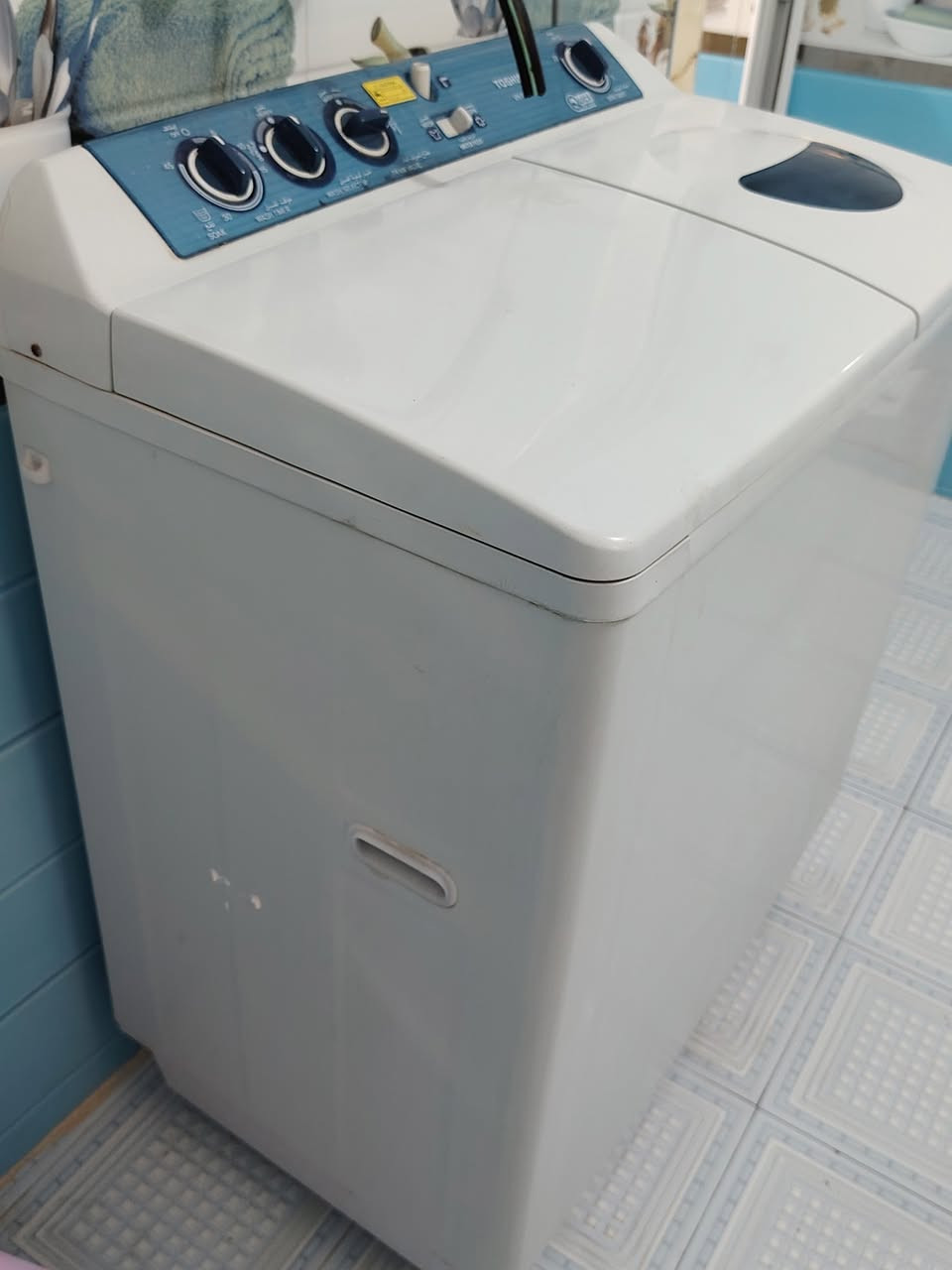 غسالة توشيبا الاصلي
جديدة جديدة جديدة وحق امير المؤمنين استعمال جدا قليل بدلتها بغسالة اوتو وستغنيت عنها
حجم جدا كبير ١٣ كيلو قيم بيما يرضي الله واخذها بالعافية
***********
