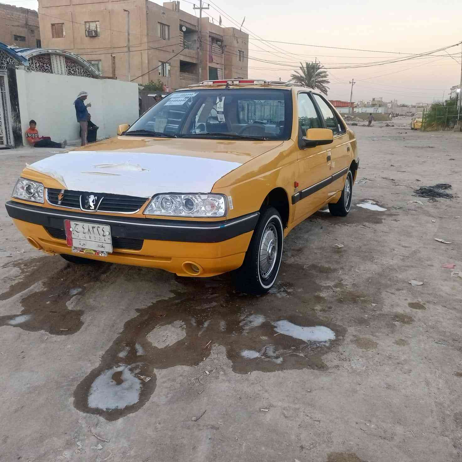 سلام عليكم 4005 للبيع كير ومكينه البلاد تخم تاير حداديه كب الصلي سياره بوجهك للشارع مانقصها  ايشي جاهزه مصفره هيه وغرامات السعر 48 مكاني ناصريه مركز ***********
