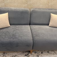 تخم تركي  8 مقاعد مع طبله و يتحول سرير  ضمان 5 سنوات جديد  سعره 900 لل...