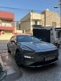 كياk8  2022 للبيع او المراوس بجارجر او k5 السعر ٢٤٧ وبيها مجال بسيط فو...