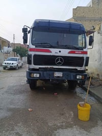 شاحنة • للبيع