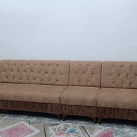 صوفا • نضيف جدا • مع البرده