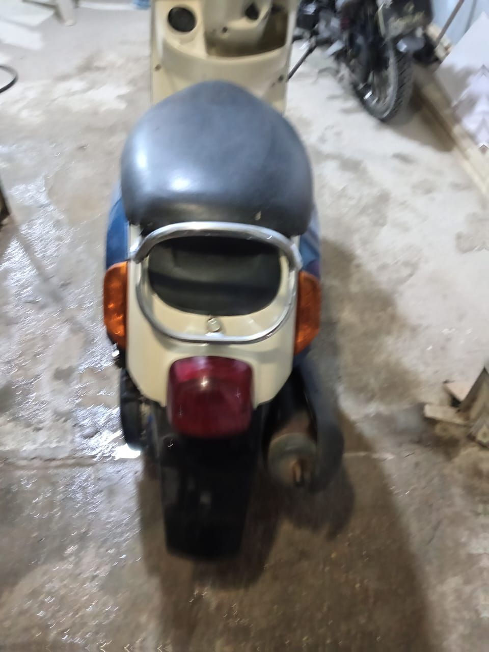 السلام عليكم اخوان بوليسي نوزل نضافه شوفت عينك محرك مكفول مكان حله مركز للستفسار خاص


**إذا كنت صاحب هذا الإعلان وتريد حذفه لأي سبب، رجاءا أرسل رسالة إلى الدعم الفني**