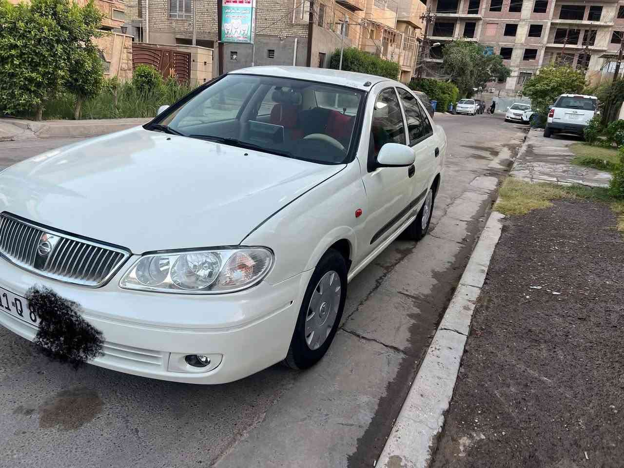 السلام عليكم 
نيسان سني موديل 2009 ابيض اللون رقم بغداد باسمي حادثها جاملغ تبديل قطعه مكينه قبق ابيض تبريد شغال مكينه خير من الله السياره مكفوله كير محرك السعر 85 وبيها مجال العنوان الاعظميه قرب ساحه عنتر موبايل ***********
