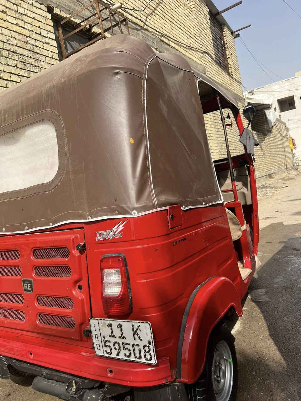 تكتك مودل 2019 شهر 11 مضلع سعر ٥٩٠٠ وبيه مجال المكان بغداد مدنت الصدر ***********
