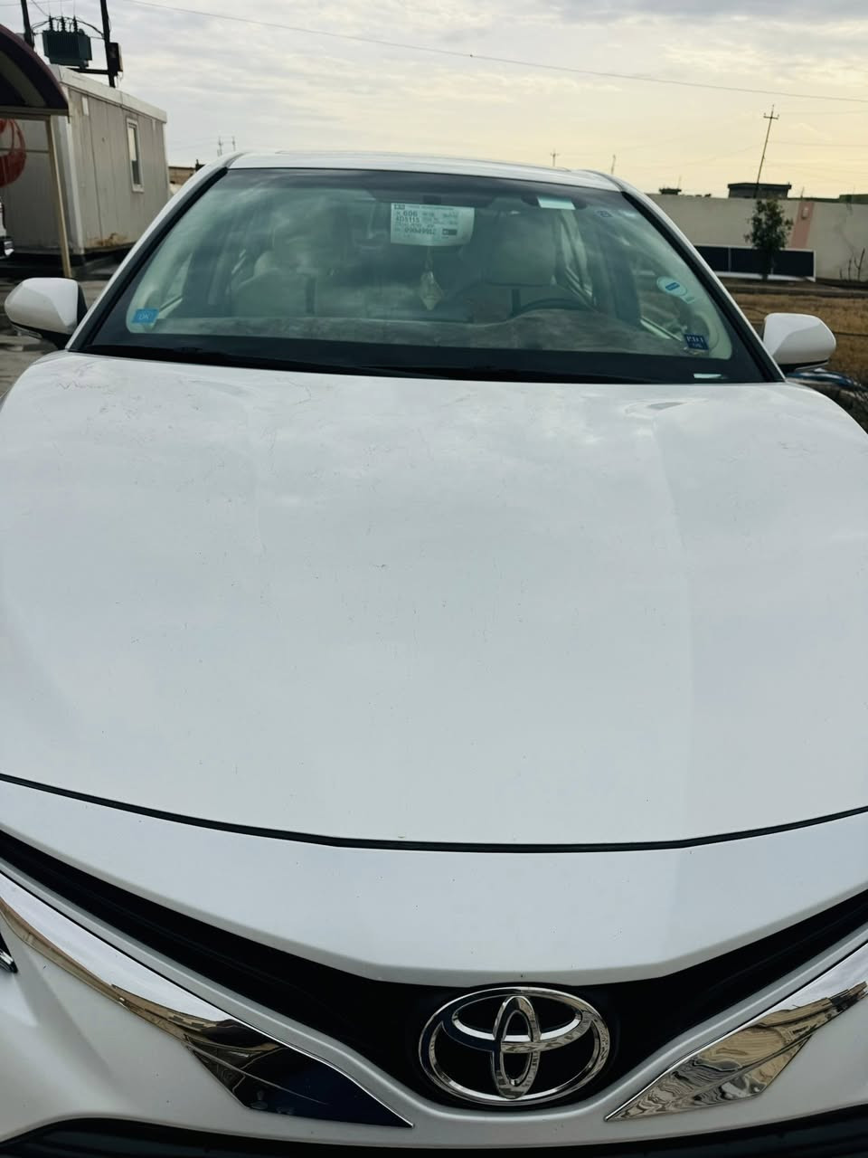 السلام عليكم للبيع كامري 2023 GLEx فول 1-1 سياره حلوه ب اسمي فتحة + برده  يعني فول مواصفات بيها مواصفات كثيره رقمها اربيل 
 لاستفسار لاتصال *********** العنوان بيجي البوطعمة
