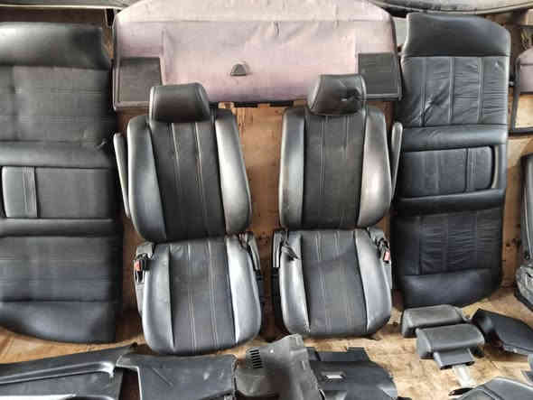 لسلام عليكم 
غرف 500 بدي قديم 

العنوان الحله الحي الصناعي الشارع العام 

***********
