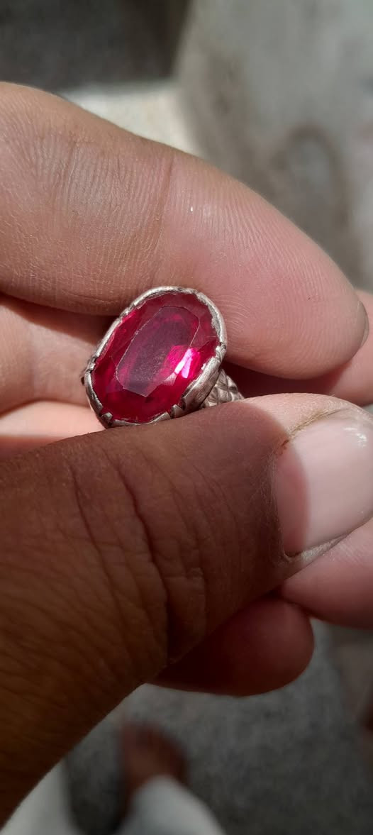سلام عليكم ٣قطع صياغه 925.ياقوت عباس آباد عقيق يشف أخضر.سعرهن ١١٠ بصرة.توصيل متوفر ضمان رصيد


**إذا كنت صاحب هذا الإعلان وتريد حذفه لأي سبب، رجاءا أرسل رسالة إلى الدعم الفني**