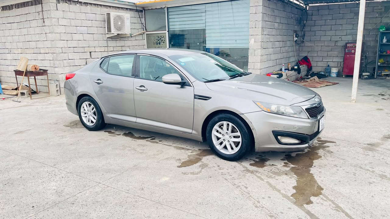 السلام عليكم كيا اوبتيما للبيع موديل 2013 وارد امريكي رقم بغداد/ ضرر جنطه وچاملغين خلفيات بدون ايرباگ بدون دواخل / 
السعر 110$ والشراي مدلل اله نعوگلو منهن شويه 
الموقع.قظاء العلم .رقم الهاتف ***********
