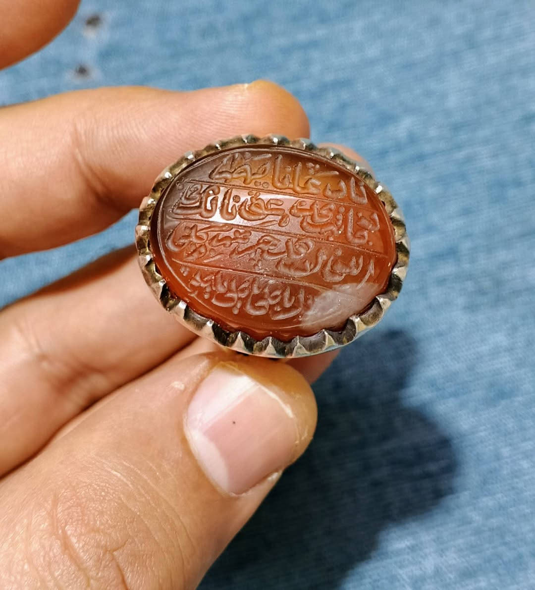 خاتم عقيق يماني عسلي مخطوط صياغه يدويه ثقيله


**إذا كنت صاحب هذا الإعلان وتريد حذفه لأي سبب، رجاءا أرسل رسالة إلى الدعم الفني**