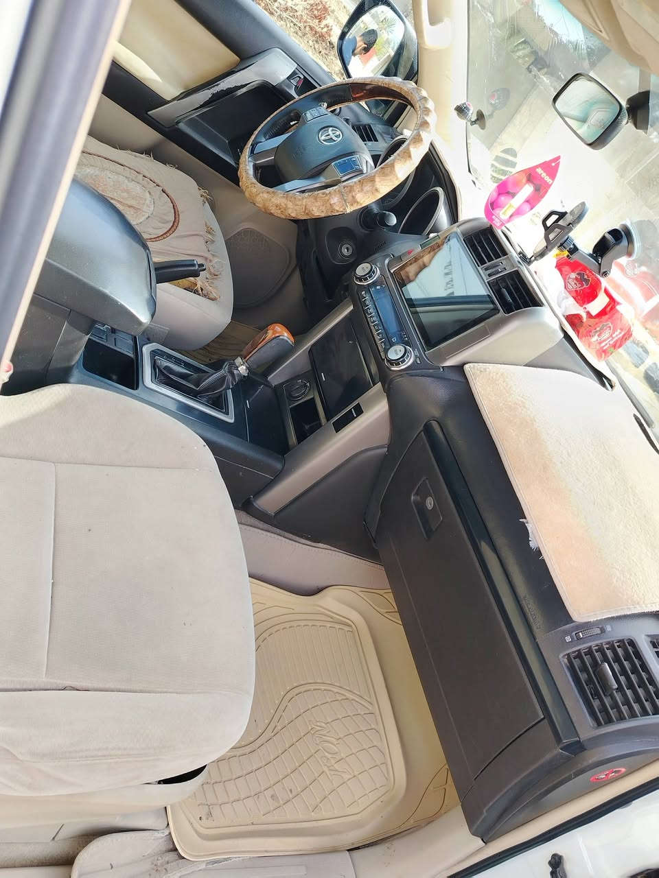 سلام عليكم
للبيع برادو مديل 10 محدثه 17 محرك(4) 2700 رقم. بغداد جديد سنويه ورقام جدد سياره بيه صبغ 3قطع رش بدون دواخل مكينه مكفوله لاتنقيص ولابخار كيرجيدجدا حداديه امامي وخلفي تخم تايرجديد تبريد تدفه 7راكب 3قطع تبريد سبيردفن منضومة زنون اصليه شاشه كامره حساس فورويل سياره جاهزه ونضيفه (( اخوان رجاء المايعجبه لايكسربسياره وشراي يتصل 
مكاني / بابل 
السعر / 190 وبيه مجال 
رقمي *********** واتساب ايضا
