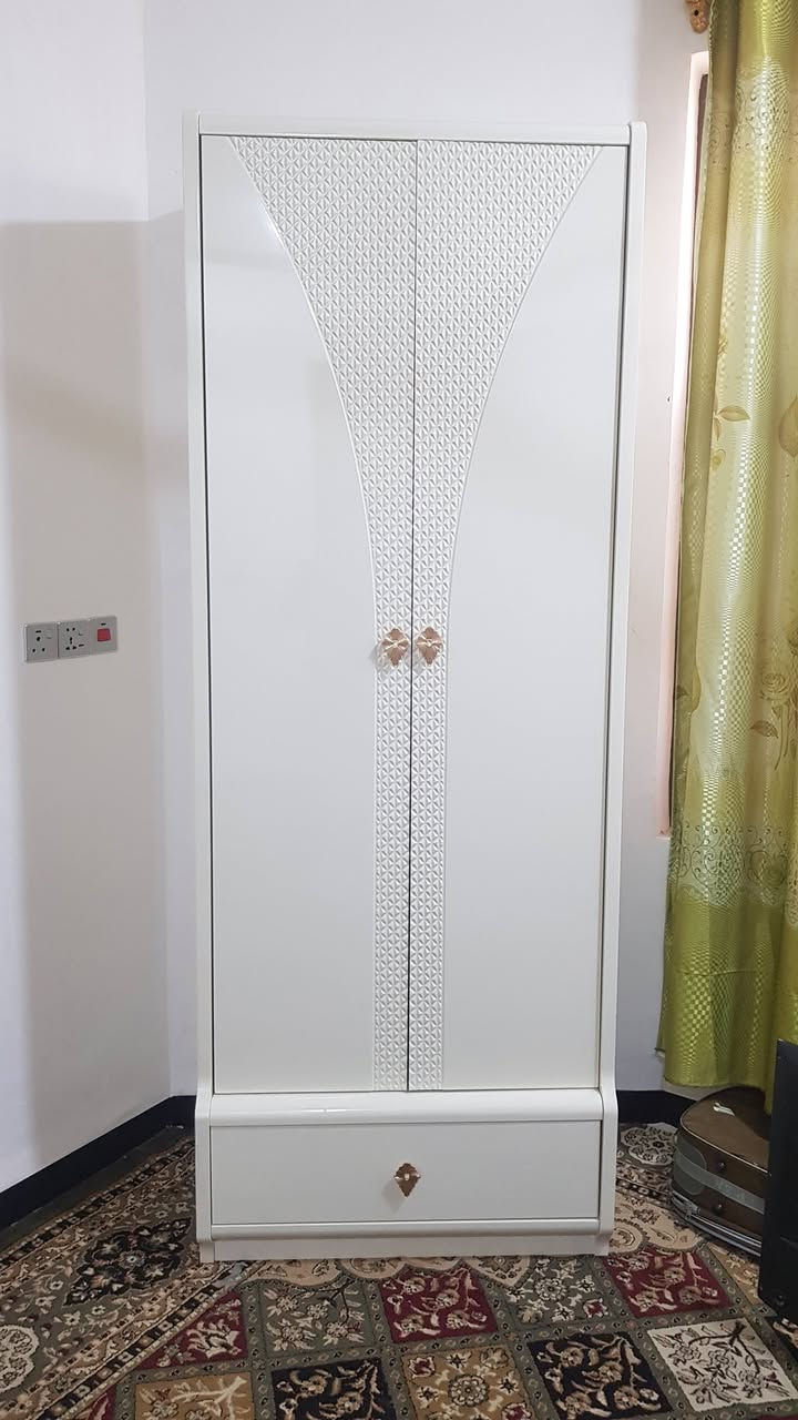 كنتور بابين تركي جديد مامستعمل مثل ماموضح بالفديو والصور للتواصل على الخاص او الاتصال على الرقم
***********
