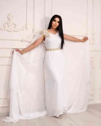 ✨ جديدنا اليوم في عالم الموضة! ✨ اكتشفي تشكيلتنا الرائعة من الملابس ال...