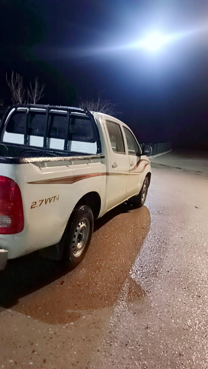 مةرزية 2007 علوج هيجي نيية هةموو رةقةم شةنسي بيوةية يةيارةيةكي جوانة  بةشةرتي كير مكينةو ئةكسل ناوسور بل سعودي جوار تاية لوك سةقفو شان و حيزام بةشةرت ***********/////////*********** دار بنديهكان, السليمانية
