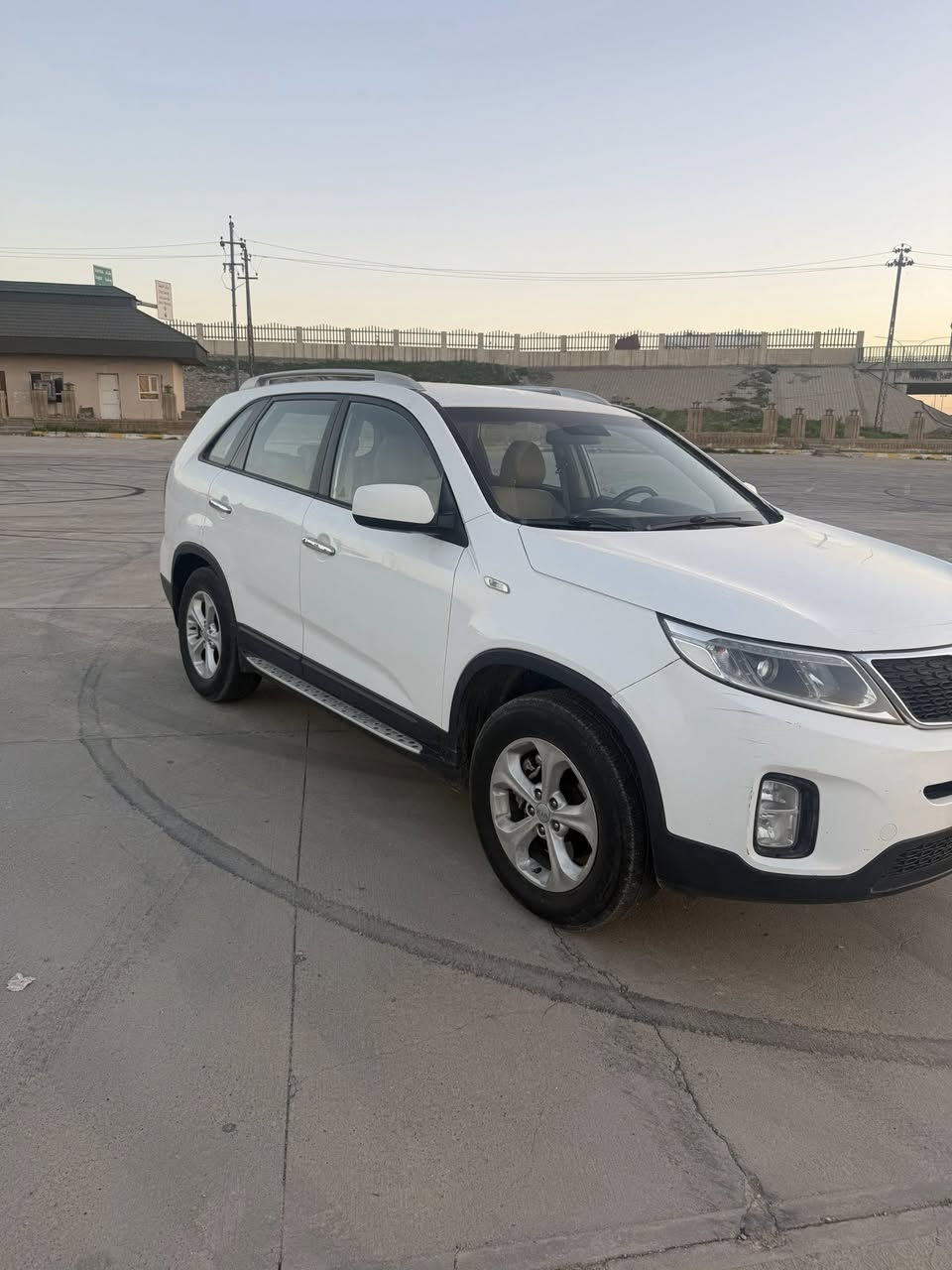 سورينتو موديل ٢٠١٤ بدون صبغ محرك ٤ بستن مفتوح سنويه رقم جديد
***********
***********
