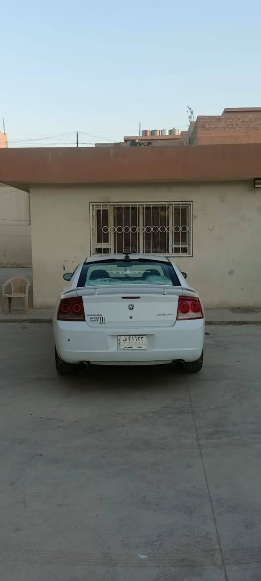 جرجر 2010لبيع سعر  100بيها مجال فول مواصفات كامره شاشه محرك وكير مكفول  حجم محرك 3500دوشمه جديده فيها سونار  ضرر خفيف جاملق ايمن شبرين صبغ فتحه تبريد رقم الهاتف ***********رقم بغداد مكان موصل سومر سعر على واتس اب
