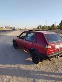 فولكس غولف • للبيع