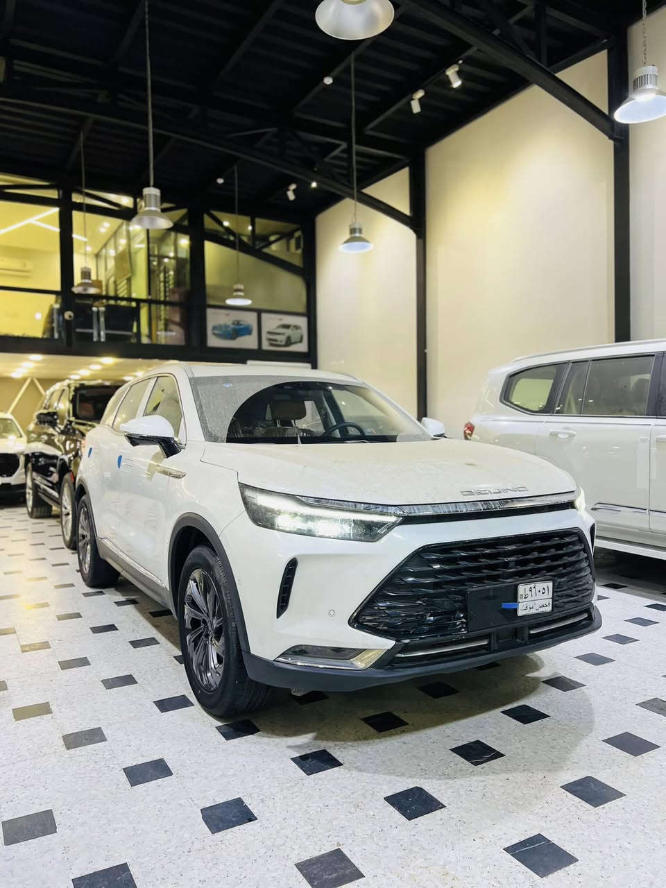 السيارة  : بيكين بايك X7
الموديل : 2025
الحادث : كفالة عامة 
الضمان : صيانة 
الرقم     : بلا رقم 
السعر    : 22.000$ 💸🔥
البـيـع   : نقد او تقسيط 
 ________________________________________
🛑 المواصفات  العامة :
♦️محرك 1500T تيربو 
♦️عداد المسافة زيرو 
♦️اللون ابيض 
♦️ شاشة امامية كبيرة 
♦️تبريد خلفي 
♦️سقف بانوراما 
♦️تحكم مقود 
♦️كشن خزن ميموري
♦️داخل جلد 
♦️ اربع كامرات 
♦️بصمة و تشغيل عن بعد
♦️سايد بريك بصمة
♦️المقاعد كهربائية 
♦️كشن تدفئة تبريد
♦️تدفئة مقود 
♦️رادار امامي خلفي 
♦️انظمة قيادة متعددة 
♦️ قيادة ذاتية 
♦️ايقاف ذاتي فرامل الطوارئ 
♦️ابل كاربلي  
♦️ تبريد خلفي 
♦️صندوق خلفي كهربائي 
♦️ثمانية ايرباك 
♦️مري شفط 
________________________________________
#معرض الفحام لتجارة السيارات

الاتصال على الارقام 
☎️المبيعات : ***********
☎️الادارة  : ***********

او زيارة المعرض على الموقع التالي :

📍النجف الاشرف / حي الجامعة / مقابل المدينة المائية سنتر جبل عامل .
