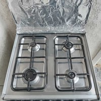 طباخ اربع عيون من شركة عشتار. مستخدم كلش نظيف السعر ١٧٠وبي مجال لتواصل...