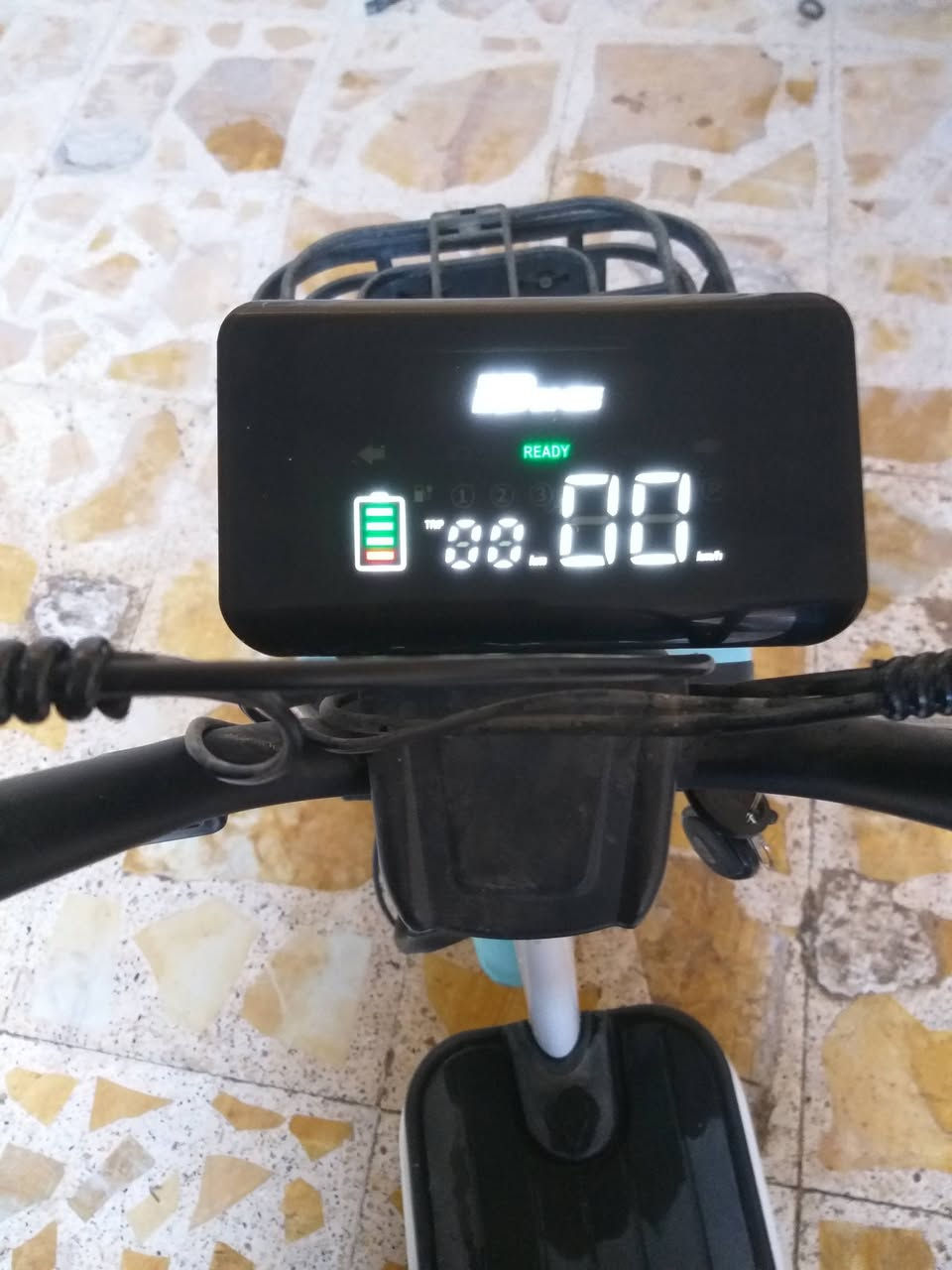 دراجة شحن اخو الجديدة بحالة جيدة جدا برغي  ممبدل.  ب250 قفل. ت*********** بعقوبة
