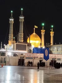 قم ومشهد 11 يوم نقل سكن مزارات جولات سياحيه ودينيه ثلاث وجبات طعام بمش...