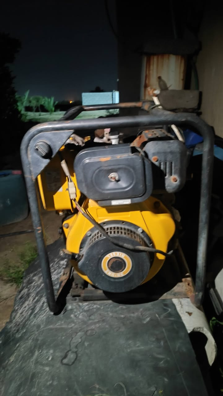 سلام عليكم.  روبن كاز للبيع 4 انج.  جديد مستخدم شهر.  سعر 550 الف    ***********.  ادمن
