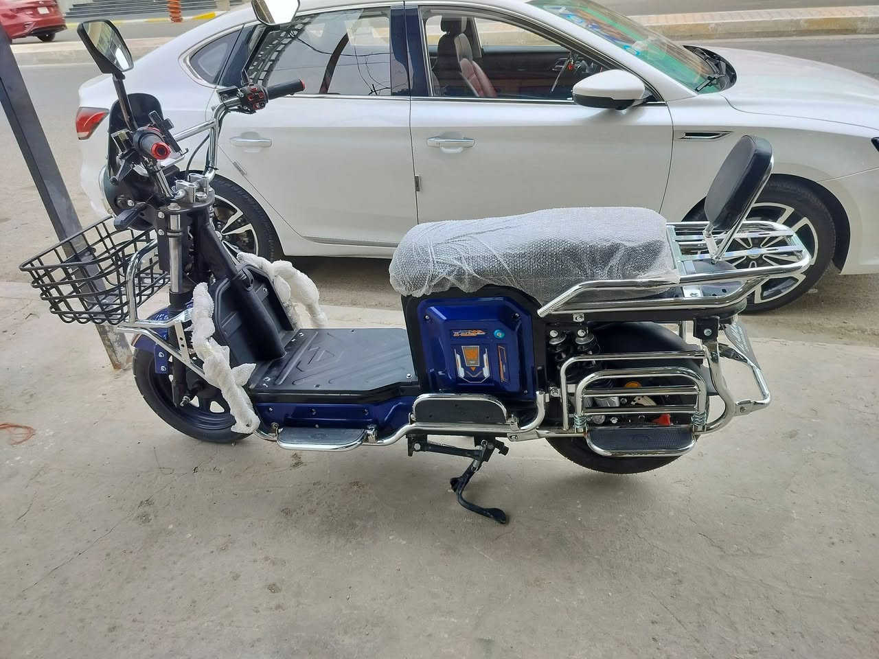 للبيع جبلي أبو سله نظيف كلش
7بطاريات عل فحص كله شغال 
بصمه وكرت السعر 650
***********
***********
