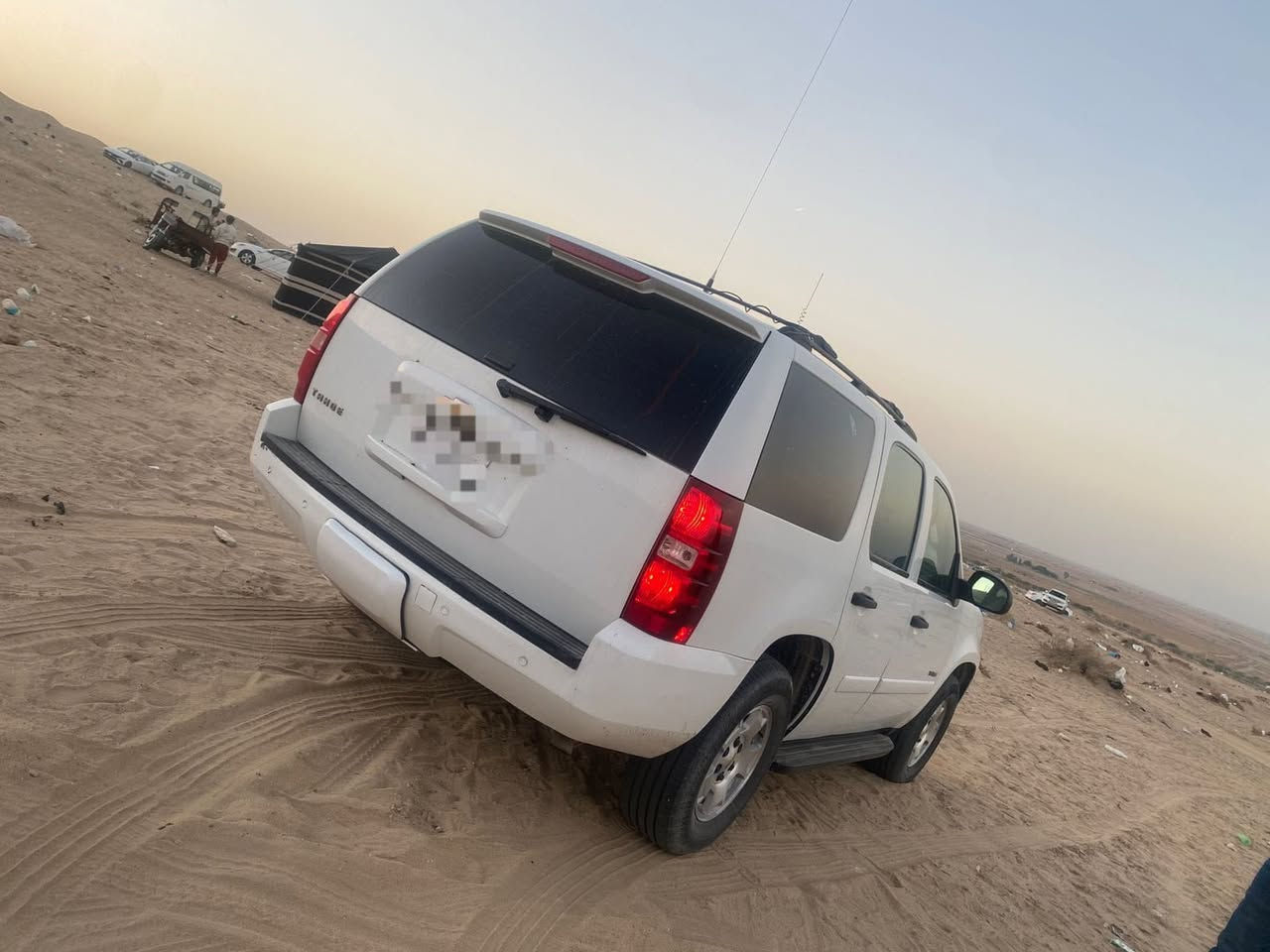 تاهو ٢٠٠٩ خليجية بدون كص للبيع السعر ٨٨ السيارة جديدة المكان البصرة *********** واتساب موجود وكلشي موجود بالسوك  وبيها مجال قليل اذا اكو مراوس اراوس
