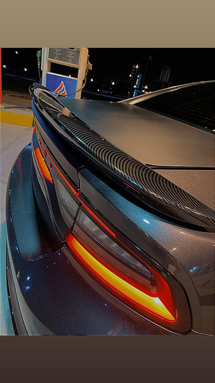 ‏بسم الله الرحمن الرحيم 

للبيع او مراو 🔥🔥🚀

Dodge Charger 2020 Rt V8 Hemi🚀🚀

سييارة ٣ قتح بص كلير بدون ايرباك بدون دواخل  جاملخين امامي و باب 
فوول مواسافات ما حدا فتحة 
فحص هزة جديد مابي اي مسرف سييارة
 تاير ويل جديد بل باكت👍 

‏مكان اربيل
واتساب ￼*********** أربيل, العراق
