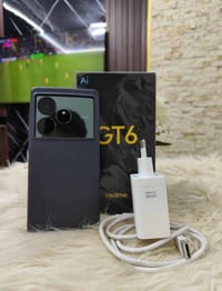 ريلمي GT6 • ٥١٢ • نظيف