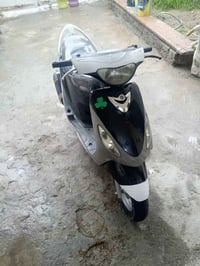 ماكس • بوشة٤٩ • كهربائيات