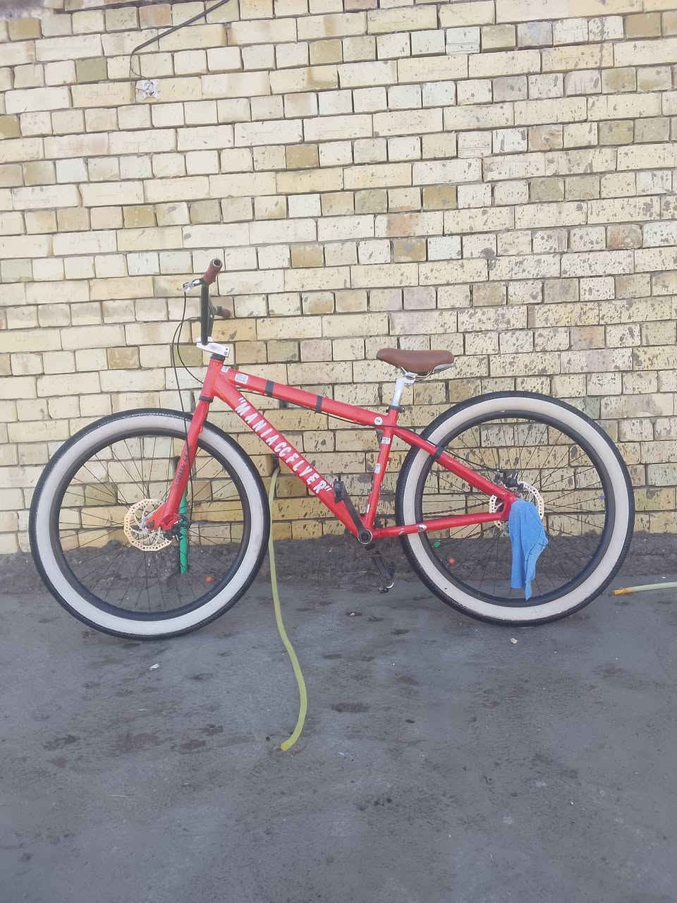 السلام عليكم من رخصة الجمع باسكل مستخدم شهر ب100وبي مجال


**إذا كنت صاحب هذا الإعلان وتريد حذفه لأي سبب، رجاءا أرسل رسالة إلى الدعم الفني**