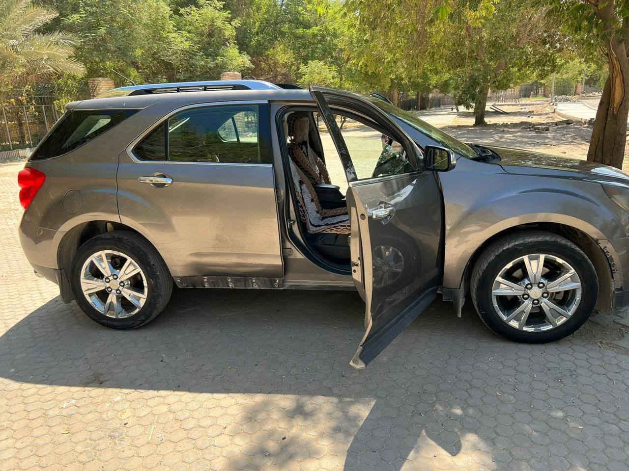 ◦ سياره شوفر ايكونكس 2010 LTZ
◦ فول مواصفات ماعدا البصمه 

 ◦ محرك 3500 

 ◦ مقاعد جلد + مقعد السائق كهربائي 

 ◦ تحكمات ستيرن 

 ◦ سلايد روف 

 ◦ مثبت سرعه 

 ◦ صندوك كهربائي  

 ◦ مكان السياره بغداد /الكرخ 

 ◦ التواصل ***********

 ◦ السياره وراد كندي بدون حادث او غرق 

 ◦السعر 75 وبيها مجال بسيط 

كير ومحرك مكفول
